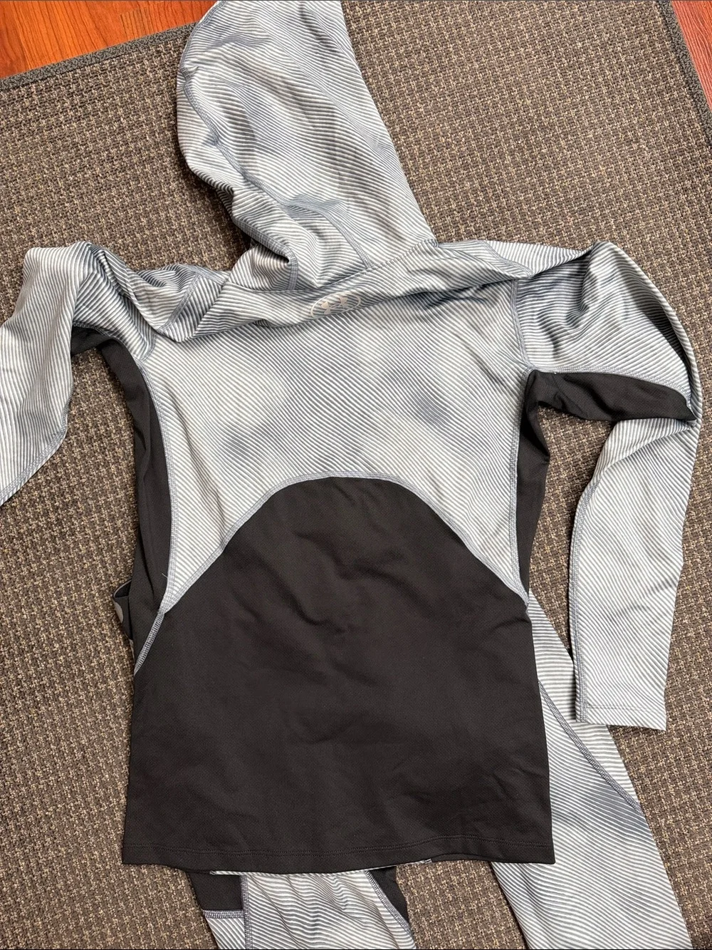 Under Armour Kids Light Gray and Black Hooded Legging Set